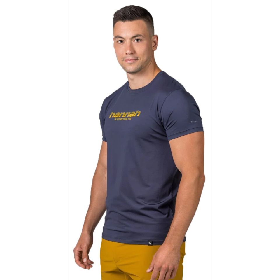 Hannah Parnell II Erkek Outdoor T-Shirt