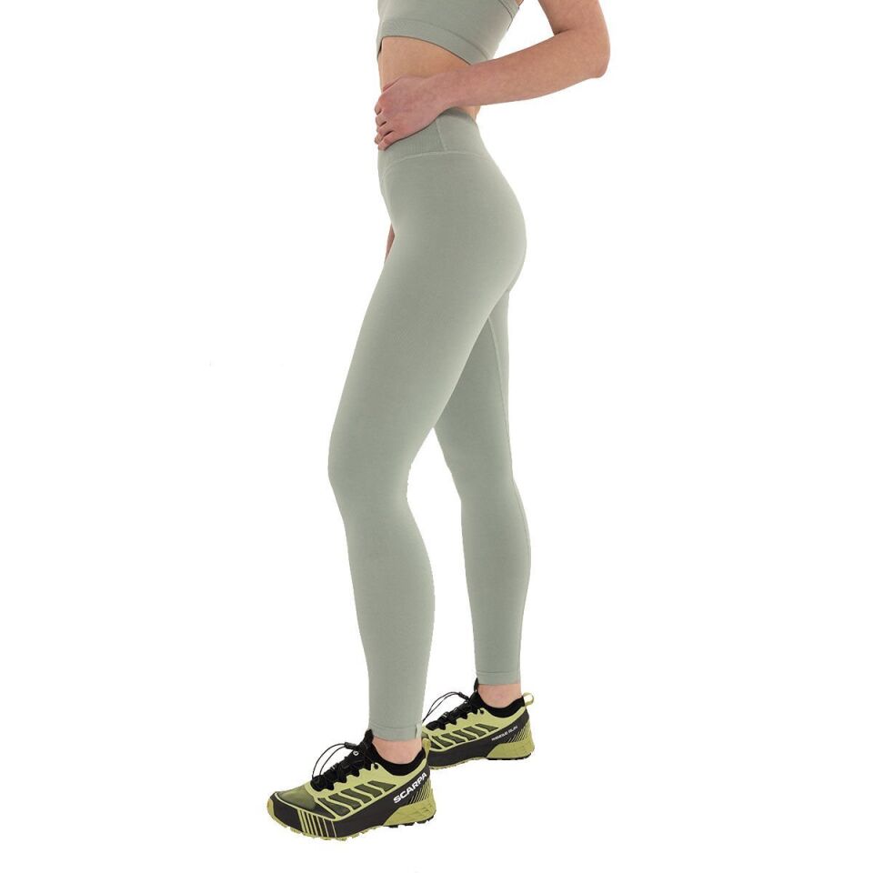Inguz Seamless Push Up Toparlayıcı Yoga Tayt