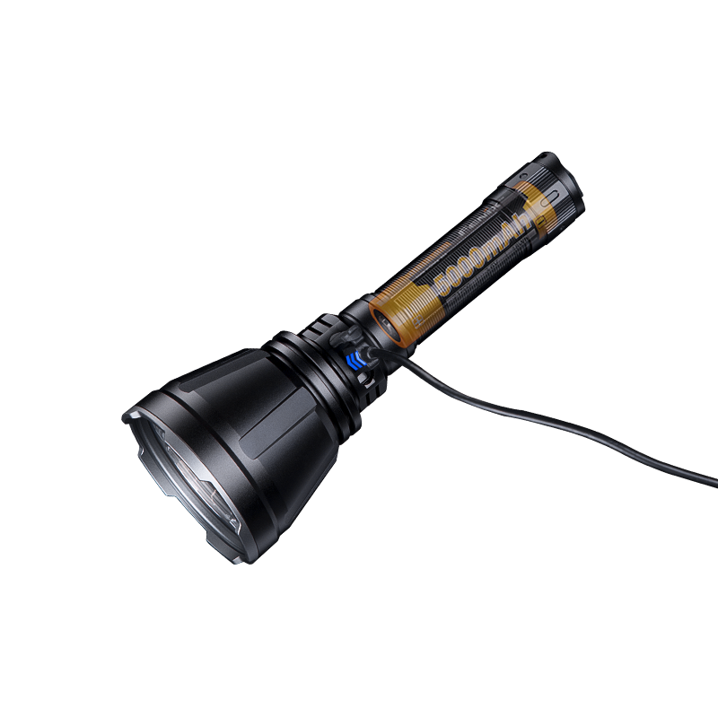 FENİX H18R 2800 LÜMEN EL FENERİ